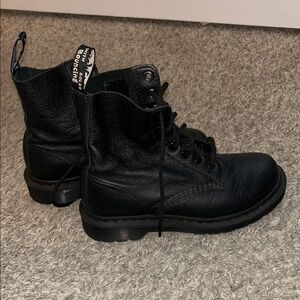 Black Leather Lace-Up Combat Boots Doc Martenboots all black